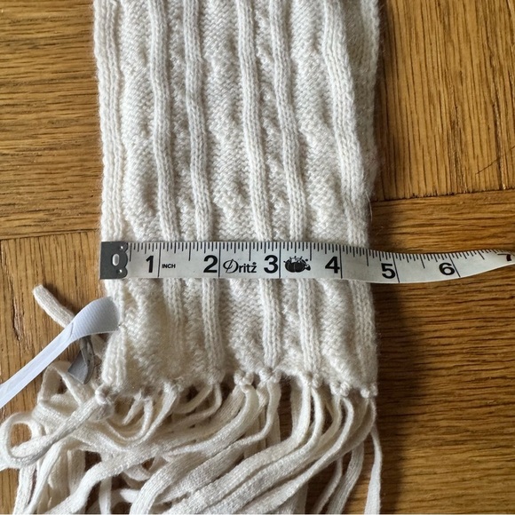 Ann Taylor Cream Ivory Cashmere Scarf Cable Knit Thin Long Fringe Winter - Picture 4 of 6